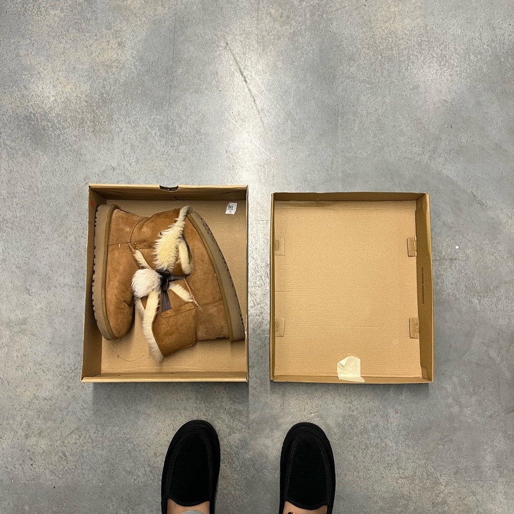 ORIGINAL UGG AUSTRALIA